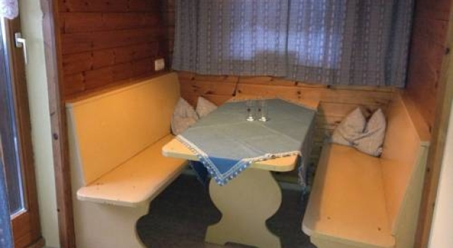 Café  Pension Obladis, Забронировать Отель Отели в центре Ладис с завтраком, отели в центре Ладис с завтраком
