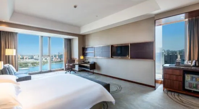 Двухместный номер Standard с видом на озеро Golden Eagle Summit Hotel Yancheng