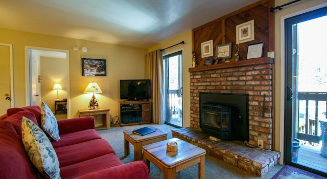 Hidden Valley #105 - 1 Br Condo