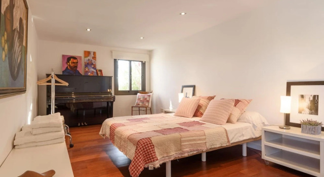 Posh Holiday Home With Pool, Library & Scenic Views in Jesus, Book Hotel Hotels in Ibiza with a Pool, Swimming Pool