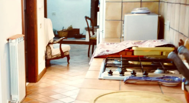 House With 4 Bedrooms in Barbarano Romano, With Enclosed Garden and Wi, Prenota Casa vacanze Hotel a Lazio con parcheggio, Parcheggio