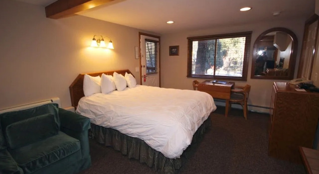 Streamside on Fall River