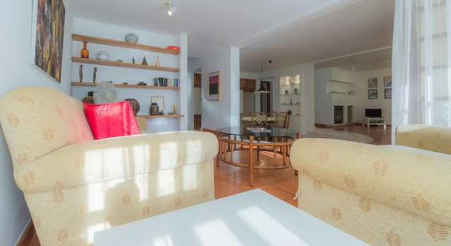 Villa Mexico in Quarteira, Rezervovat Vila Hotely v Sotavento s parkováním, Parkování