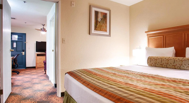Люкс Deluxe Best Western Plus Waco North