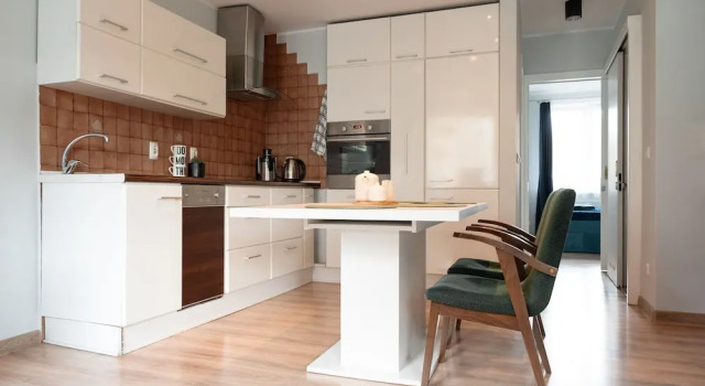 6 Guests - Free Parking - Apartment in Szczecin, Забронировать Апартаменты/квартира Отели Щецина с парковкой, рядом с Парк Яна Каспровича, Парковка
