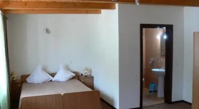 Pufu, Rezerwuj Hotel Hotele w Carpathians - Romania z parkingiem, Parking
