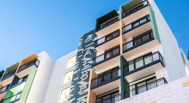 Table Mountain 6 Sleeper luxury condos 3 Seperate Studios Apartments, Забронировать Апартаменты/квартира Отели Кейптауна с парковкой, Парковка