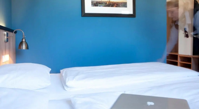 Standard quarto Dock1