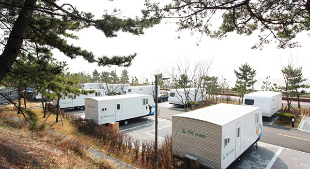 Yeongjongdo Seasidecaravan Camping Place