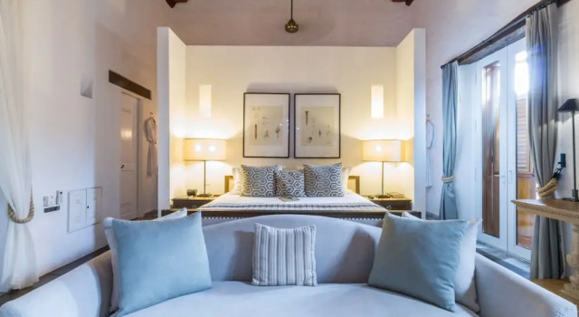 Люкс с балконом Hotel Boutique Casa del Coliseo