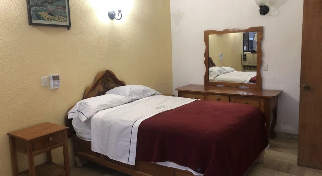 Номер Economy Hotel Oviedo