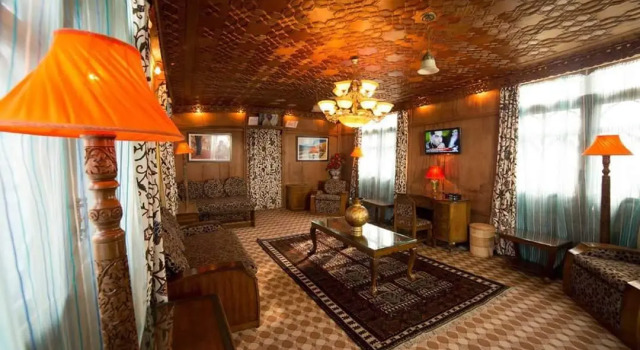 Swan Group of Houseboats, Golden Dal Lake, Забронировать Отель Сринагар Jammu & Kashmir Ski