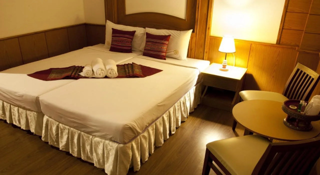 Zaza Hotel, Брондау Қонақ үй Samut Prakan Samut Prakan Province