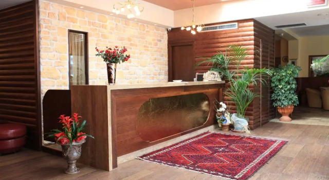 Hotel Centrale, Varaa Hotelli Santo Stefano in Aspromonte Calabria