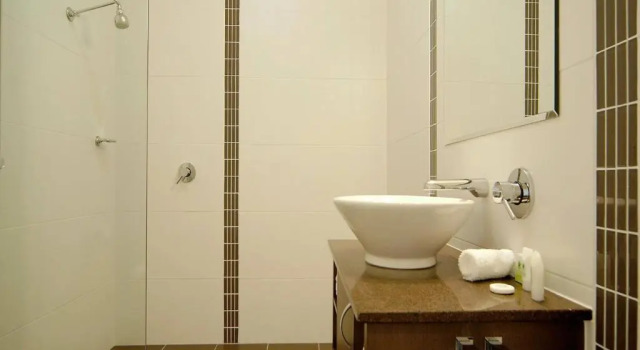 Люкс с балконом Mornington Hotel