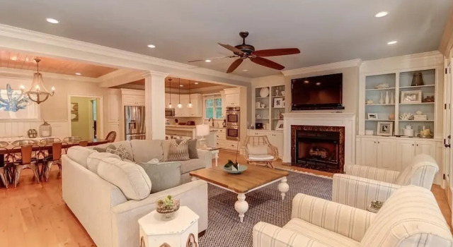 2602 Hartnett Boulevard, Забронировать Дом для отпуска Коттеджи Южной Каролины, Коттедж