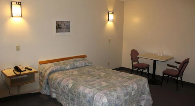 Motel du Parc Secteur Hull, Rezerwuj Motel Hotele w Outaouais z parkingiem, Parking
