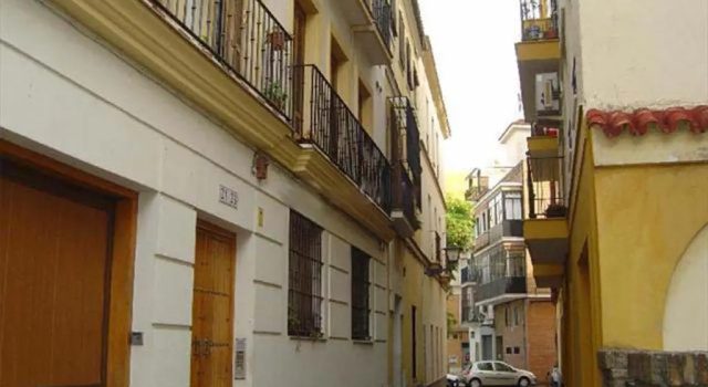 Апартаменты RentalSevilla Apartamento Luminoso en el Barrio Santa Cruz