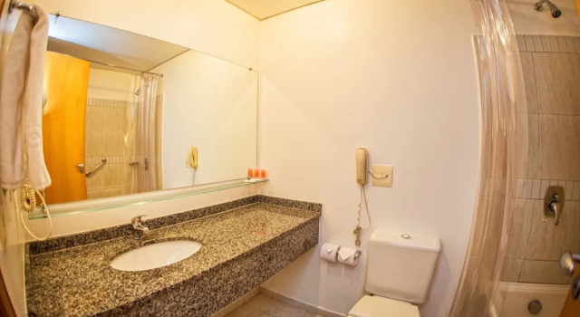 Номер Executive Hotel Campo Largo Express
