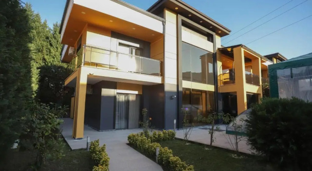 Villa Aysha 1, Varaa Villa Hotellit Marmara-alue pysäköinnillä, Pysäköinti