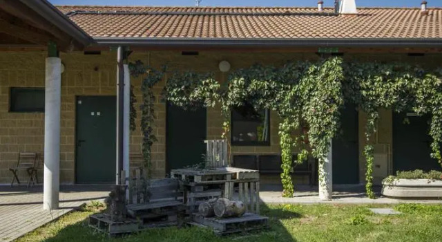 La Cordata Accommodation - Brodolini 24, Забронировать Отель Чинизелло Бальзамо Монца-э-Брианца