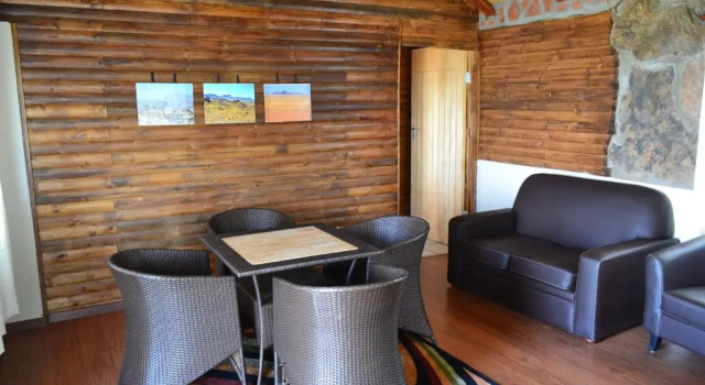 Бунгало Namibs Valley Lodge