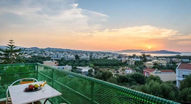 Апартаменты Golden Beach Hill Apartments