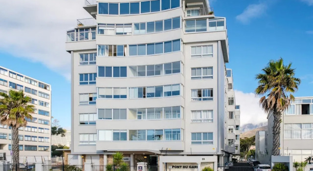 Beautiful Apartment Walking Distance to the Ocean Atlantic Views