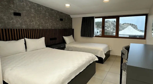 Трёхместный номер Standard Mad Sea Hotel