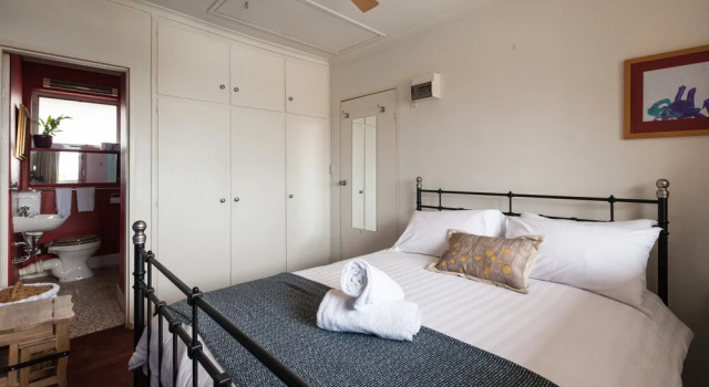 Апартаменты ELEANOR, 1BDR Fitzroy North Apartment