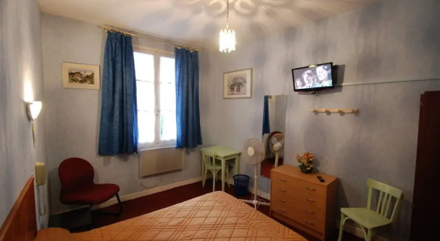 Номер Standard Notre Dame AUXILIATRICE