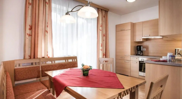 Апартаменты Standard Appartements Salzburgerhof