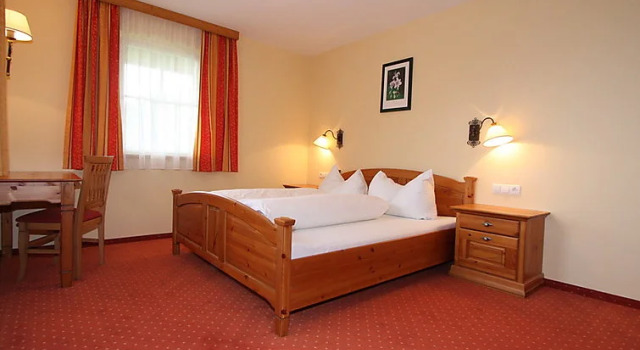Hofresidenz - Inh 29608, Rezerwuj Hotel Hotele w Salzburg z parkingiem, Parking