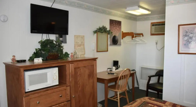 Двухместный номер Economy Royals Inn Motel