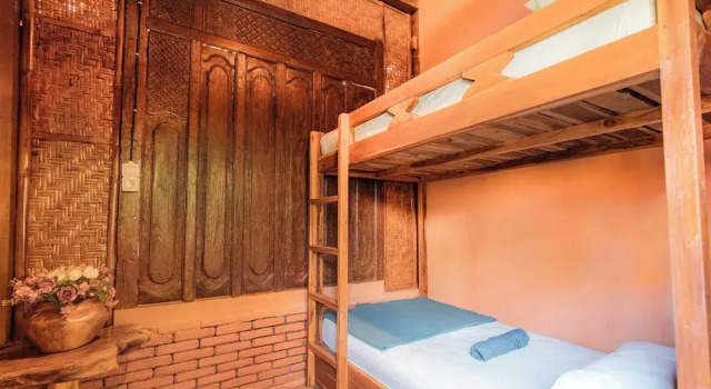 JavaLO Lite, Prenota Hotel Kecamatan Pujut Indonesia