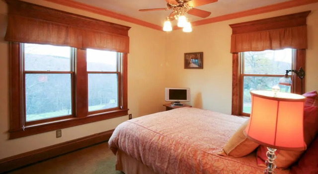 Breezy Hill Inn, Book Hotel Fleischmanns Belleayre Mountain