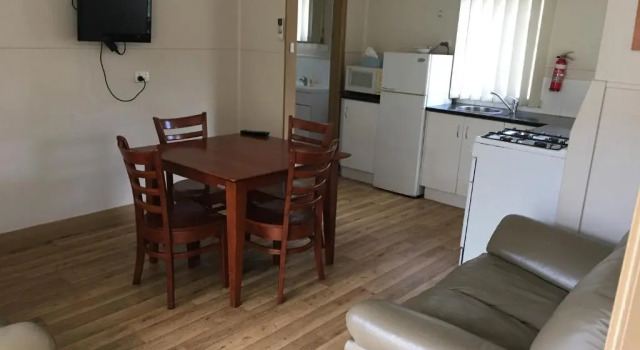 Бунгало Standard Kickback Cottages
