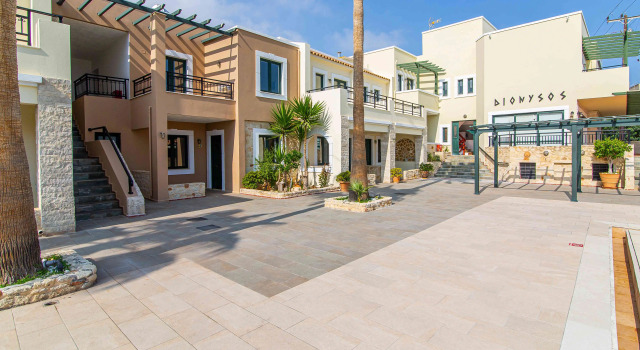 Dionysos Apartments & Studios, Забронировать Апартаменты/квартира Сталис Центральный Крит