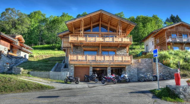 B&B - La Case A Kio Bourg-St-Maurice Les Arcs, Boek Bed and Breakfast Les Chapelles Frankrijk