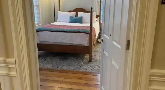 Номер Premier The Glen Cove Hotel & Restaurant