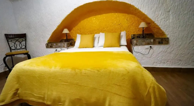 One bedroom appartement with shared pool and furnished garden at Purullena, Book Lejlighed Purullena Granada