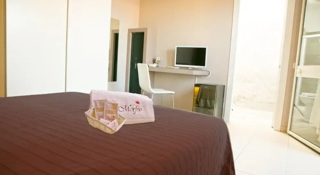 Morfeo Luxury Rooms, Book Bed and Breakfast Pozzallo Noto Valley