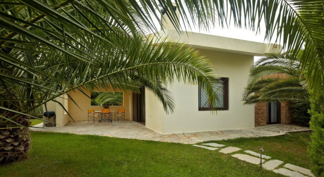 Sani Seaside Luxury - Villa Erato Pool Retreat, Book Villa Sani Beach 