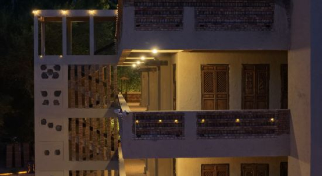 The Ruins Garden Homestay (Mingsha Mountain Crescent Spring Scenic Area Branch), Book Hotel Jiuquan Gansu