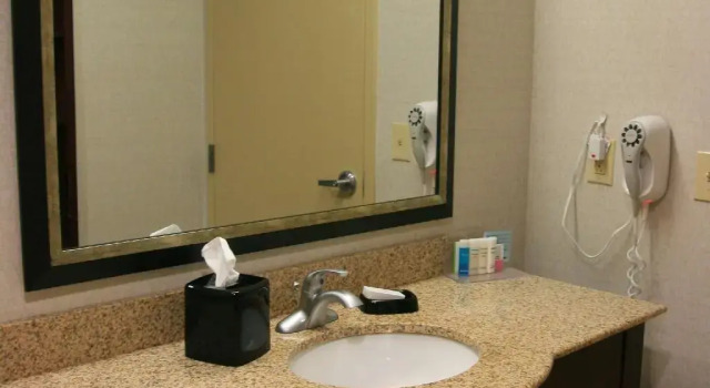Двухместный номер Standard Hampton Inn & Suites West Point