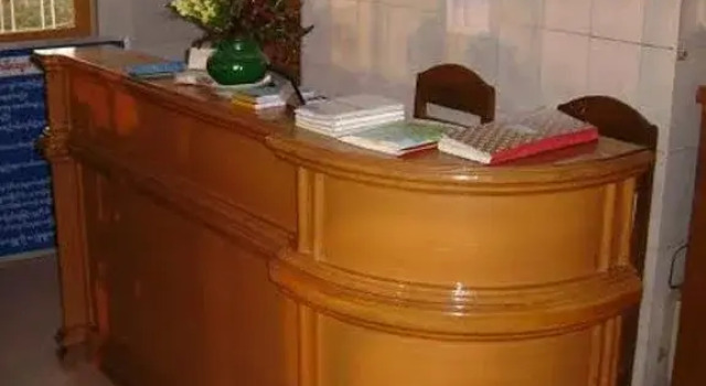 Lashio Power Hotel