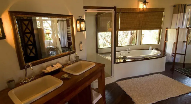 Sussi & Chuma Lodge, an A&K Sanctuary, Book Hotel Hotels in Livingstone with Breakfast, Breakfasts