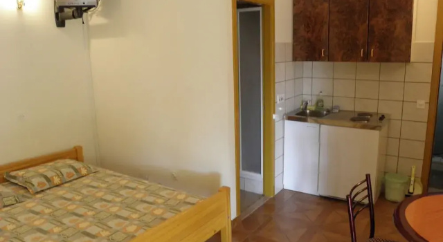 Brane - 180m to the sea - A3, Rezerwuj Hotel Hotele w Mulo z parkingiem, Parking