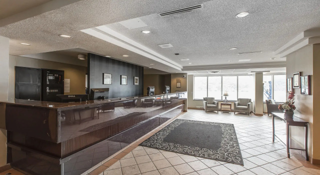 Quality Hotel St. John's, Book Hotel 3-stjernede hoteller i Newfoundland og Labrador, 3*