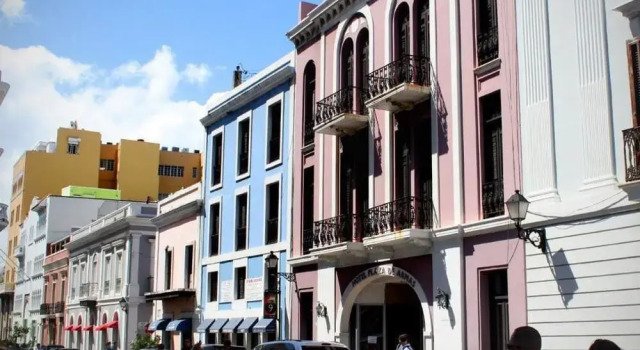 Armas Hotel